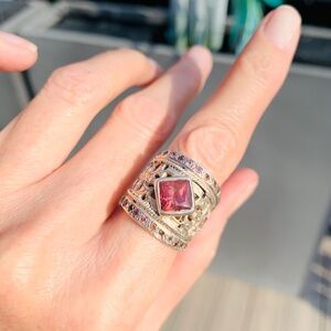 Stunning vintage Circa 1970s, Very weighty Solid sterling, Pink tourmaline Ring